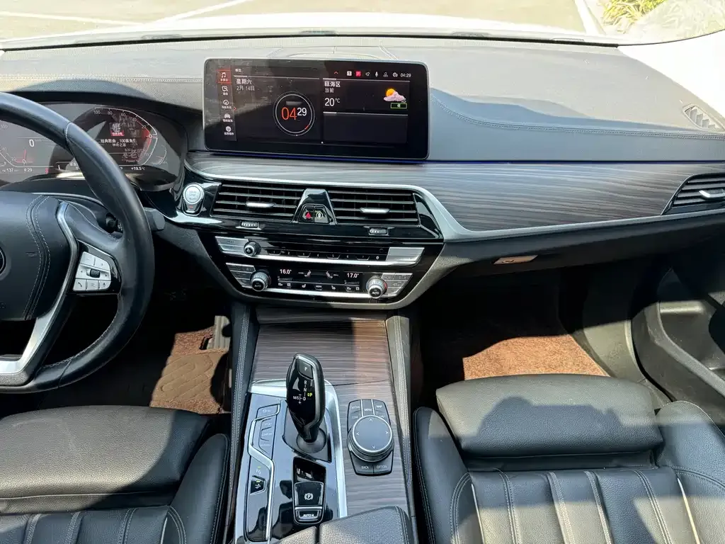 BMW 6 Series GT — фото 9