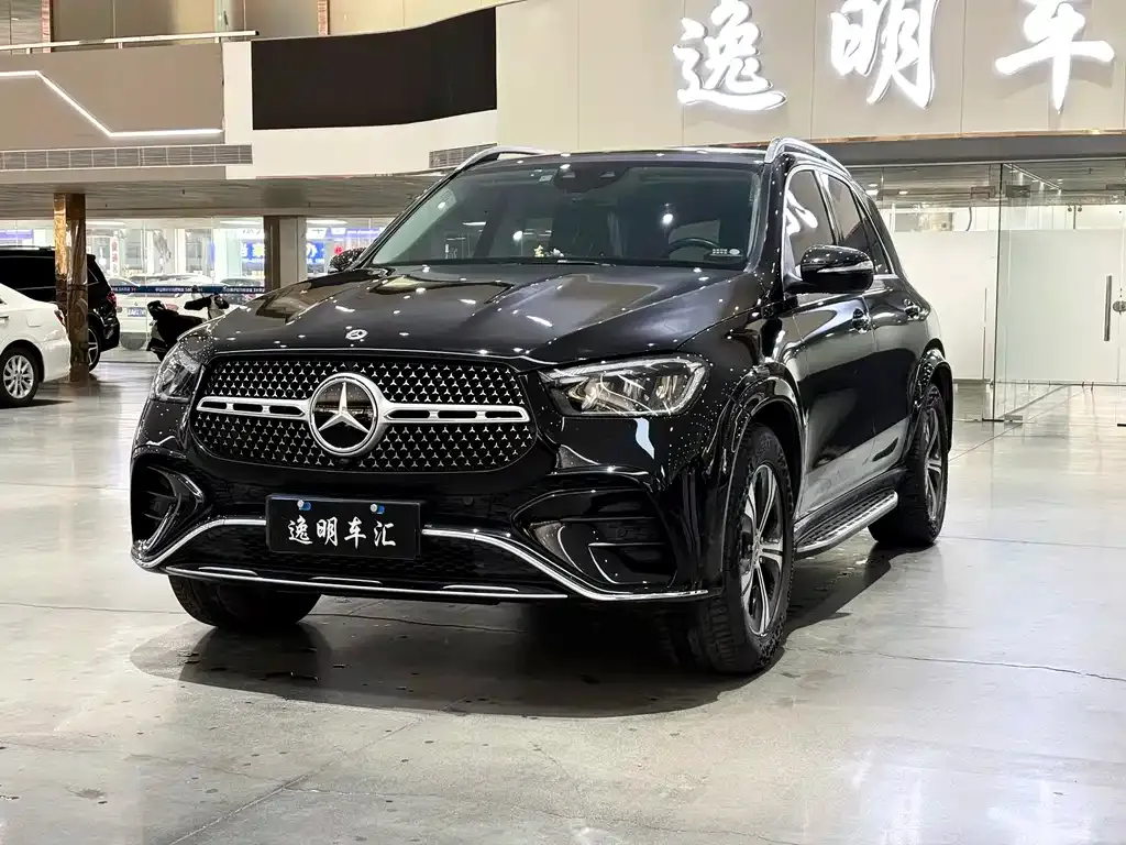 Mercedes-Benz GLE — фото 1