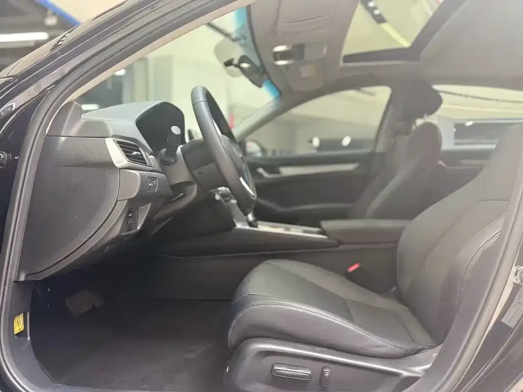 Honda Accord — фото 2