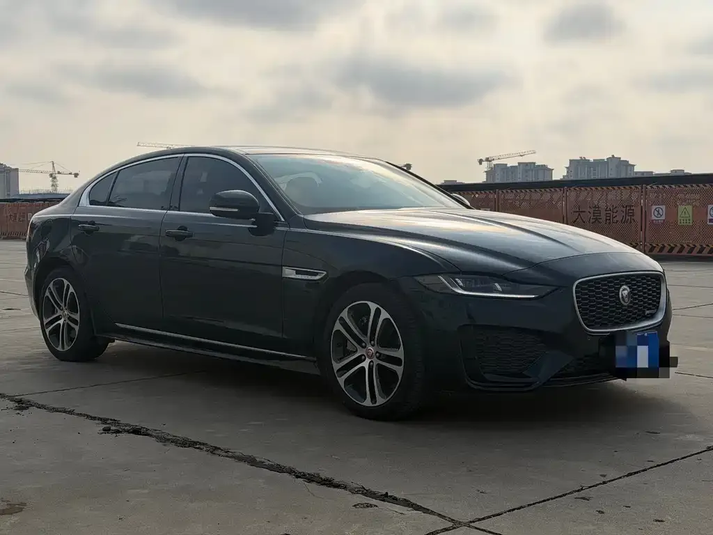 Jaguar XEL — фото 2