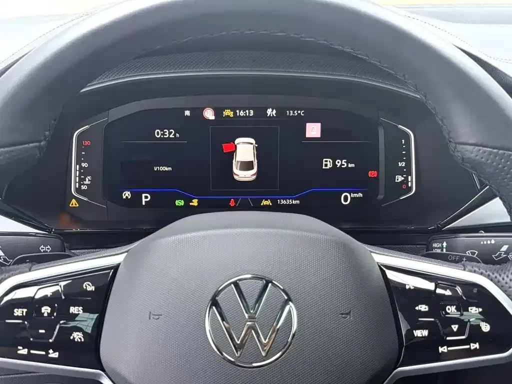 Volkswagen CC — фото 8