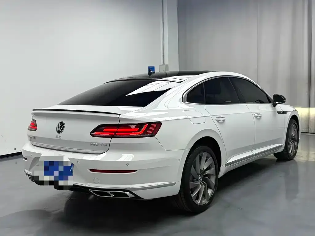 Volkswagen CC — фото 7