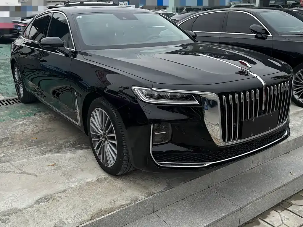 Hongqi H9 — фото 10
