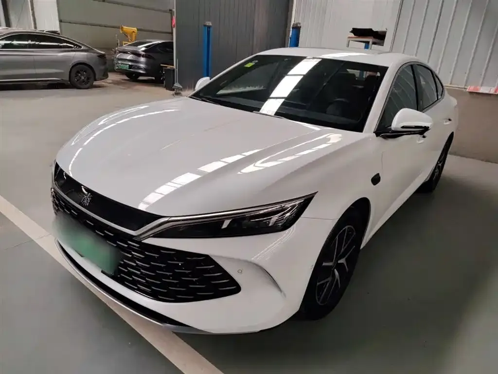 BYD Qin L — фото 1