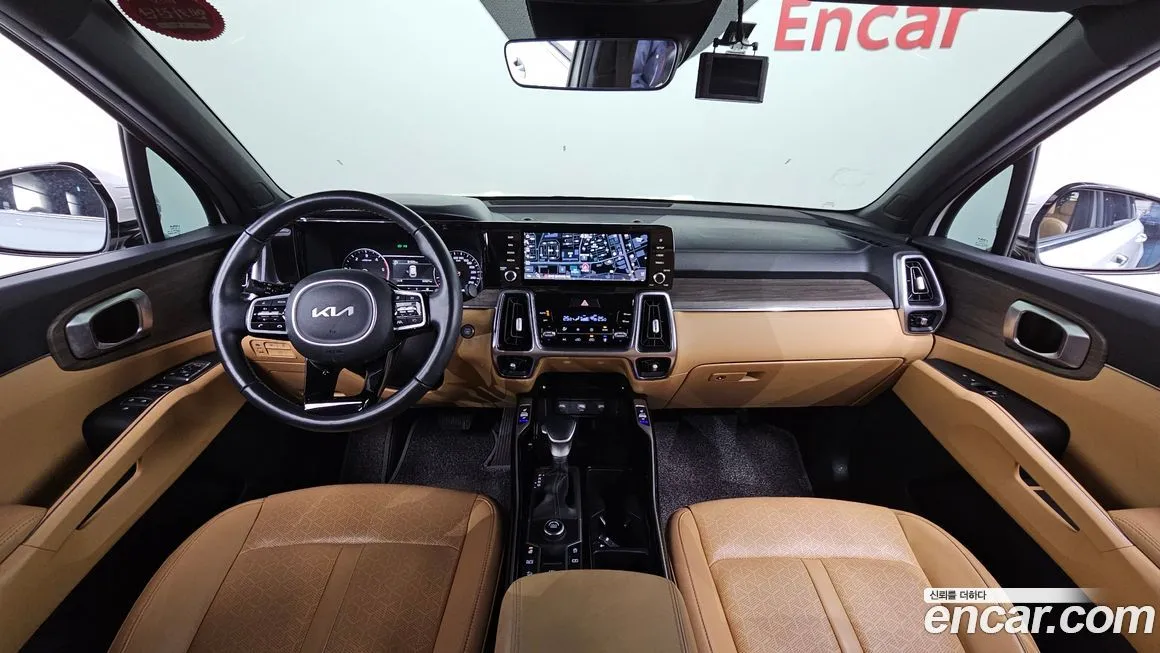 Kia Sorento — фото 9