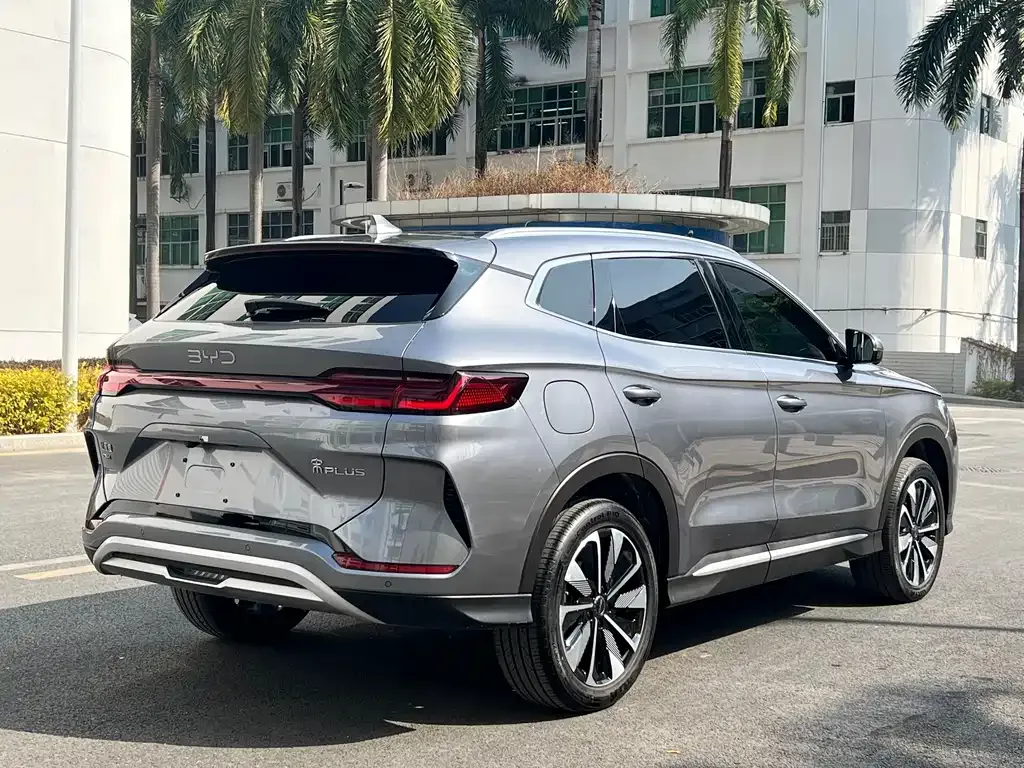 BYD PLUS New Energy — фото 6