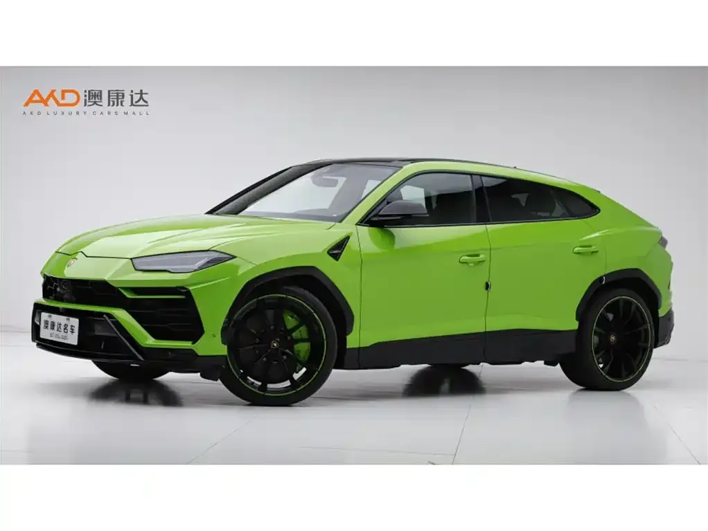 Lamborghini Urus — фото 1