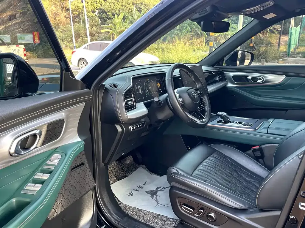 GAC Motor Trumpchi GS8 — фото 9