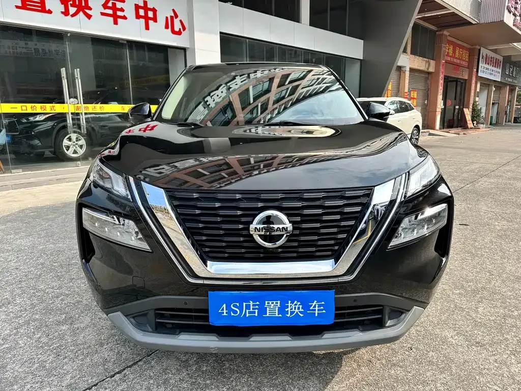 Nissan X-Trail — фото 10