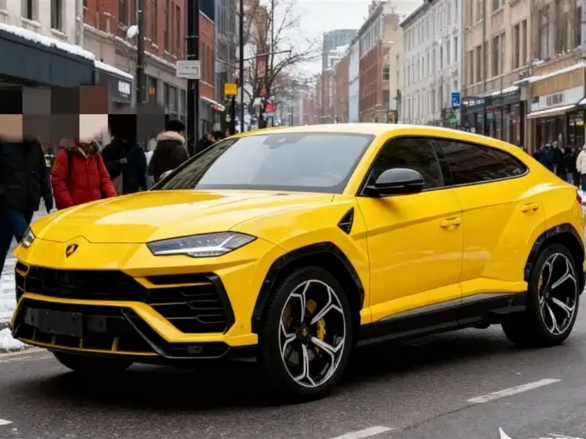 Lamborghini Urus — фото 1
