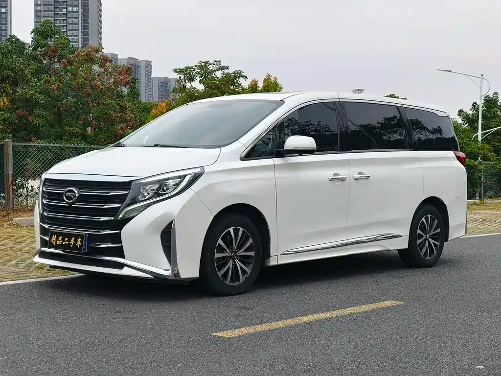 GAC Motor Trumpchi M8 — фото 1