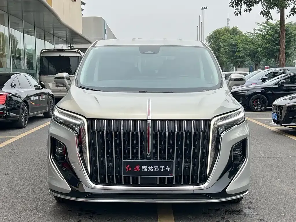 Hongqi HQ9 — фото 4