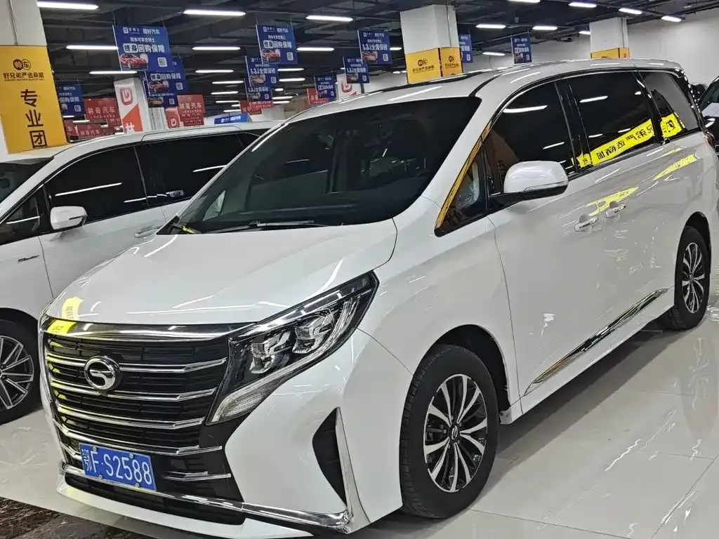 GAC Motor Trumpchi M8 — фото 1