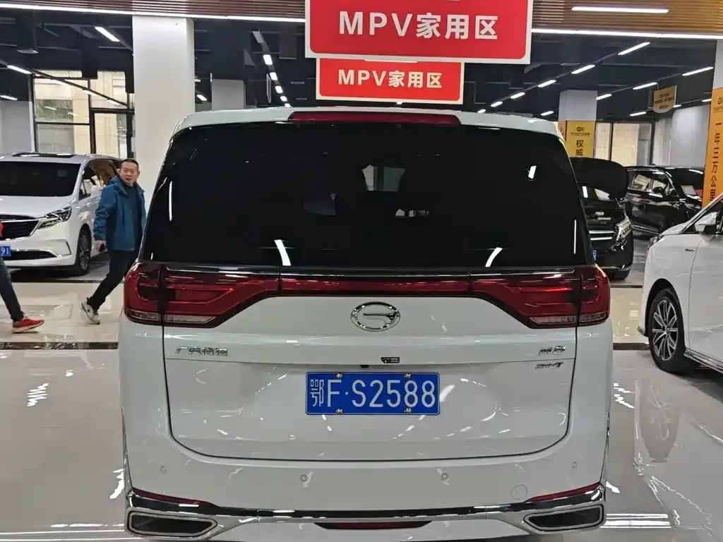 GAC Motor Trumpchi M8 — фото 7