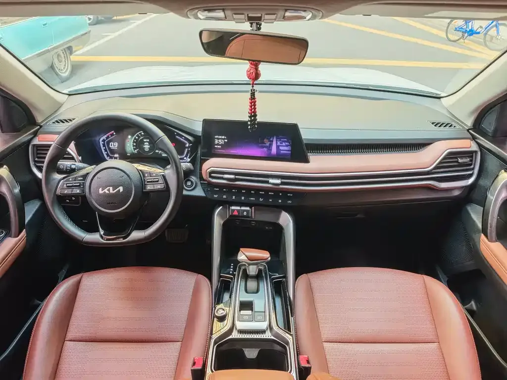 Kia Sportage — фото 6
