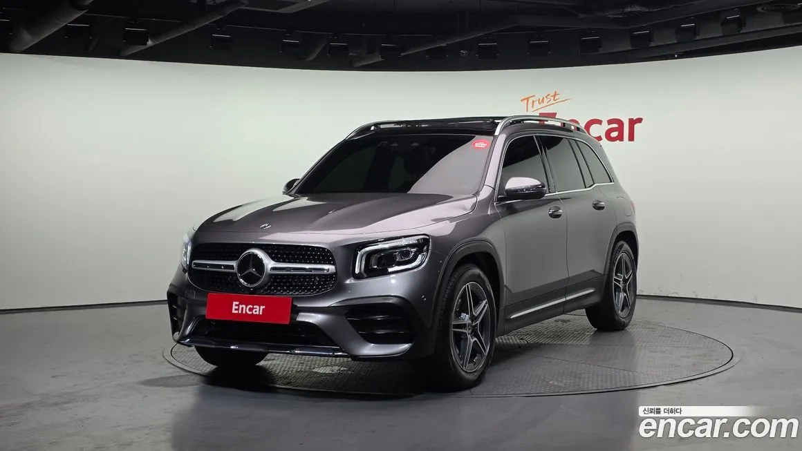 Mercedes-Benz GLB-Class — фото 1