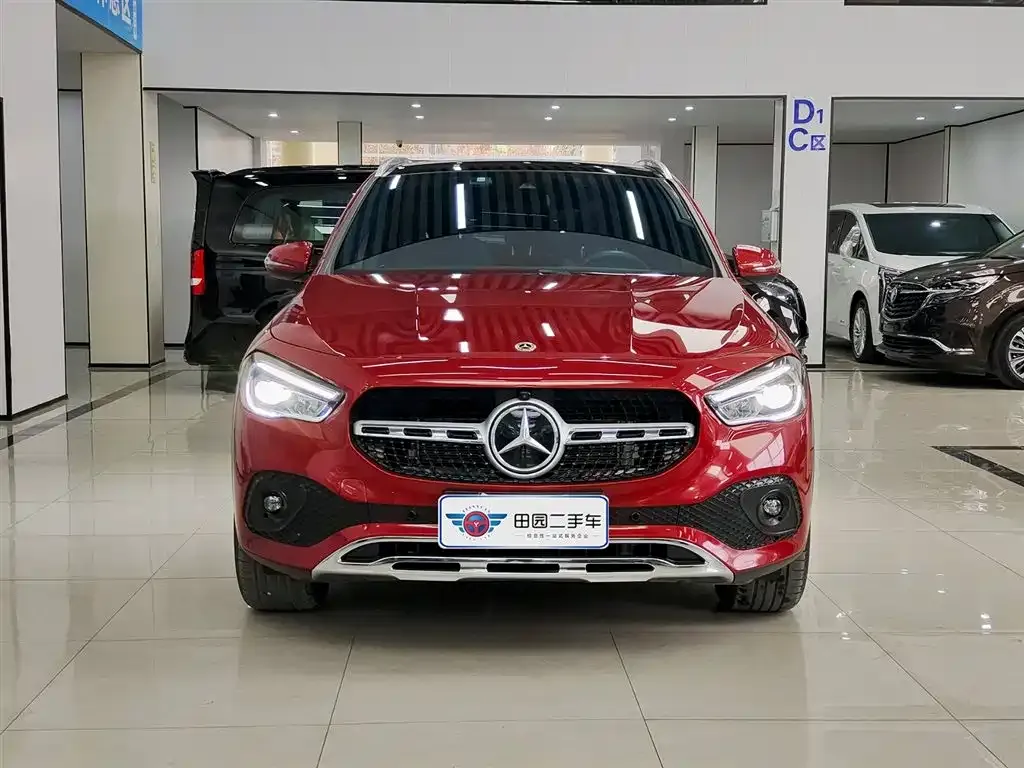 Mercedes-Benz GLA — фото 6