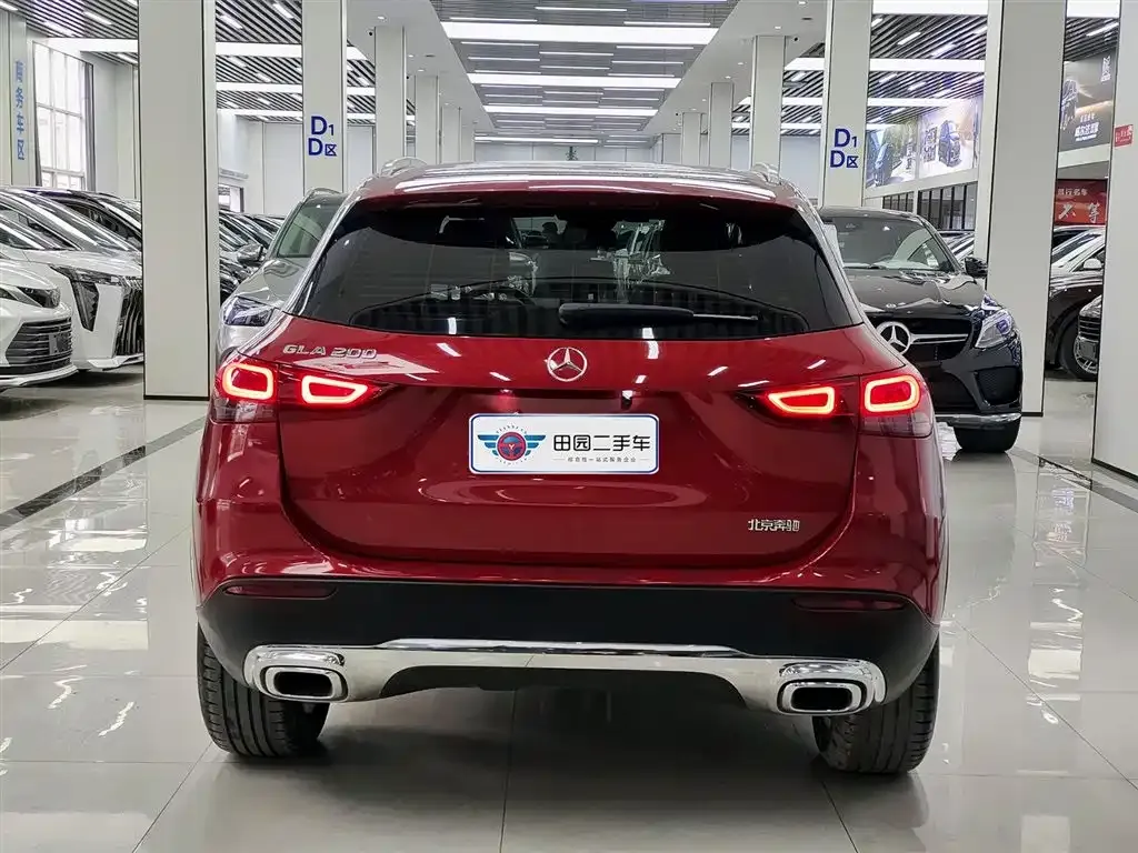 Mercedes-Benz GLA — фото 8