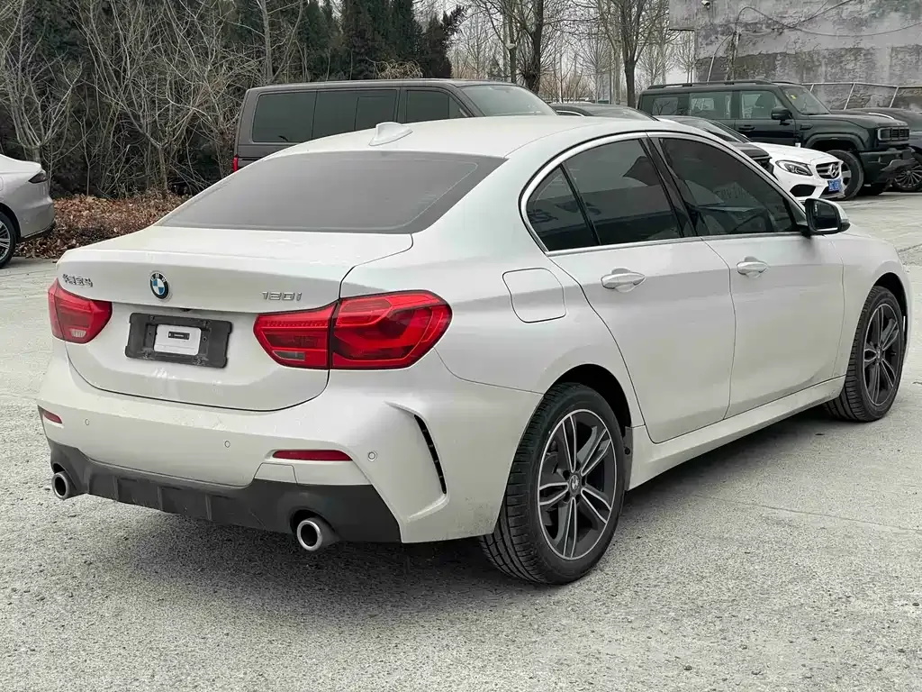 BMW 1 Series — фото 10