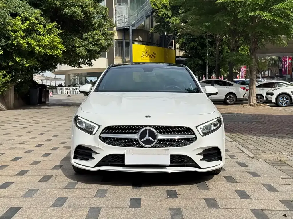 Mercedes-Benz A-Class — фото 4