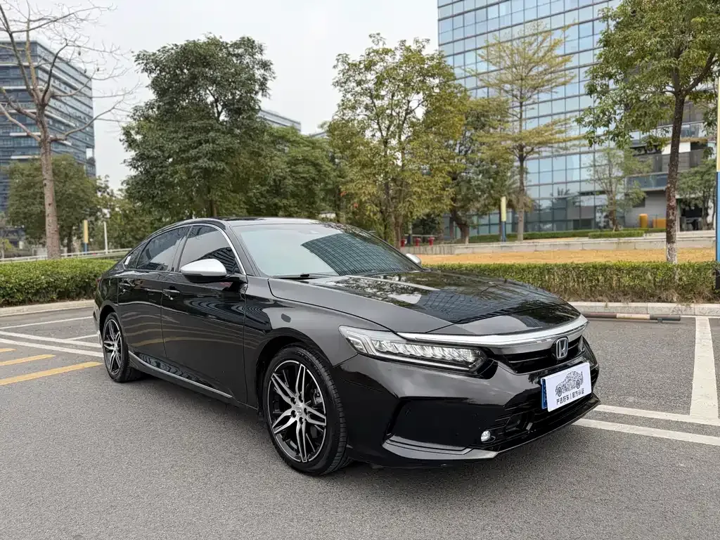 Honda Inspire — фото 9