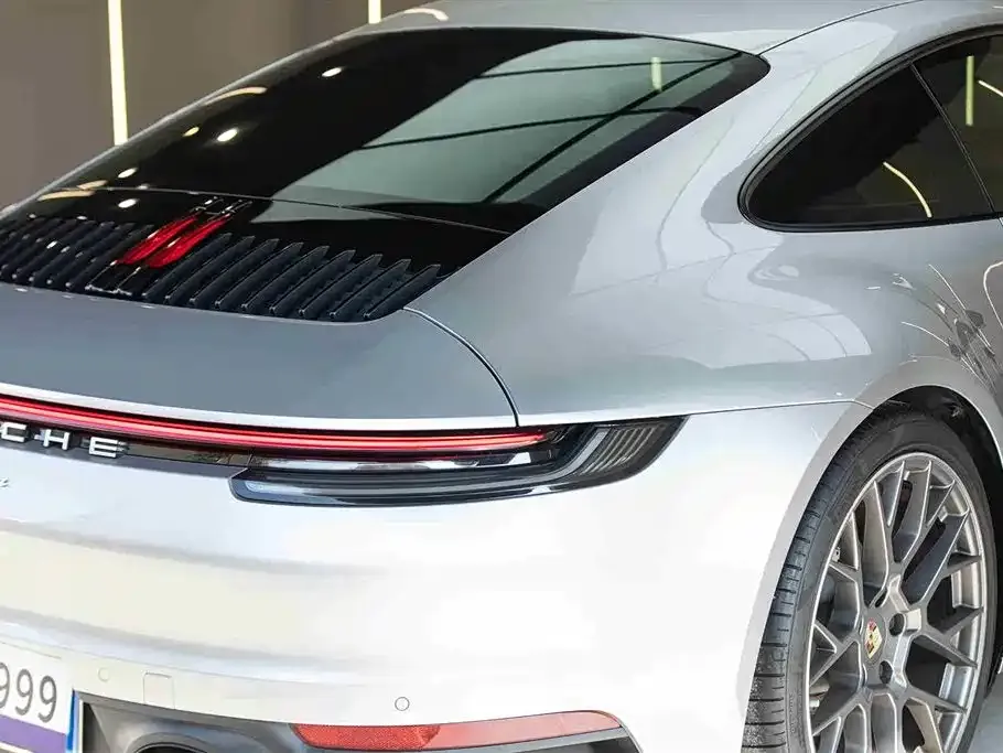 Porsche 911 — фото 10