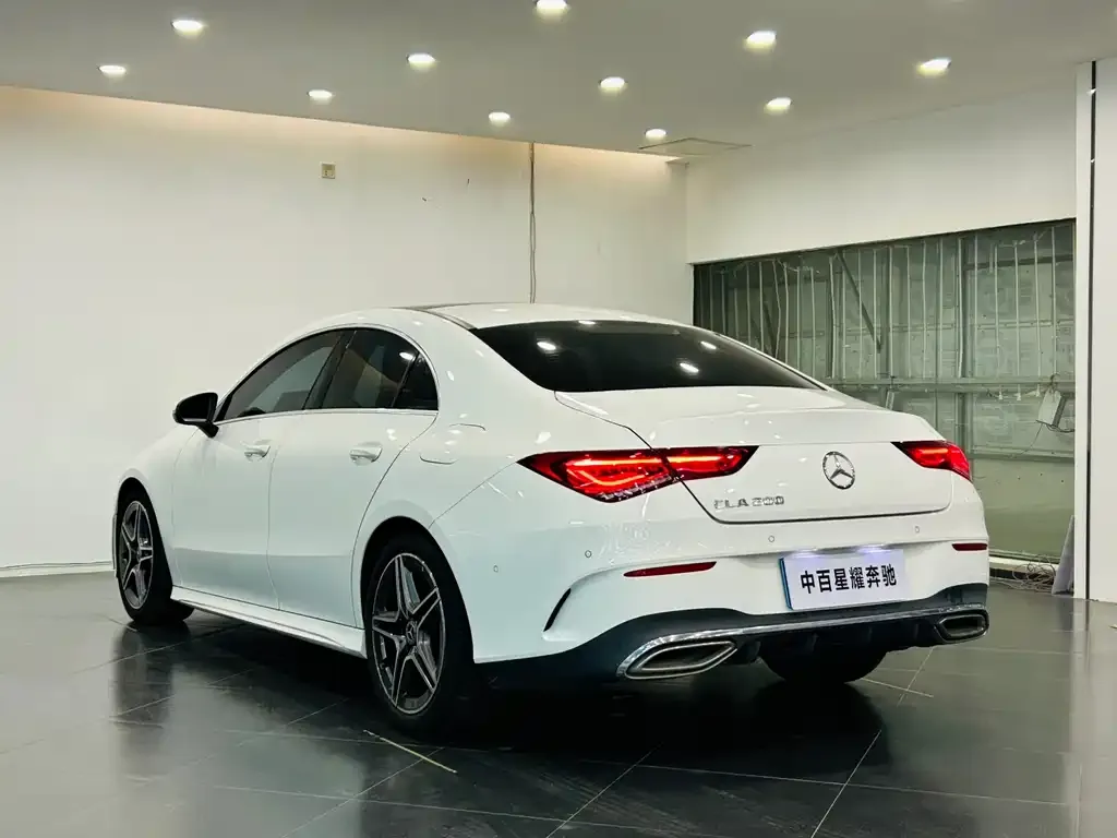 Mercedes-Benz CLA (Import) — фото 2