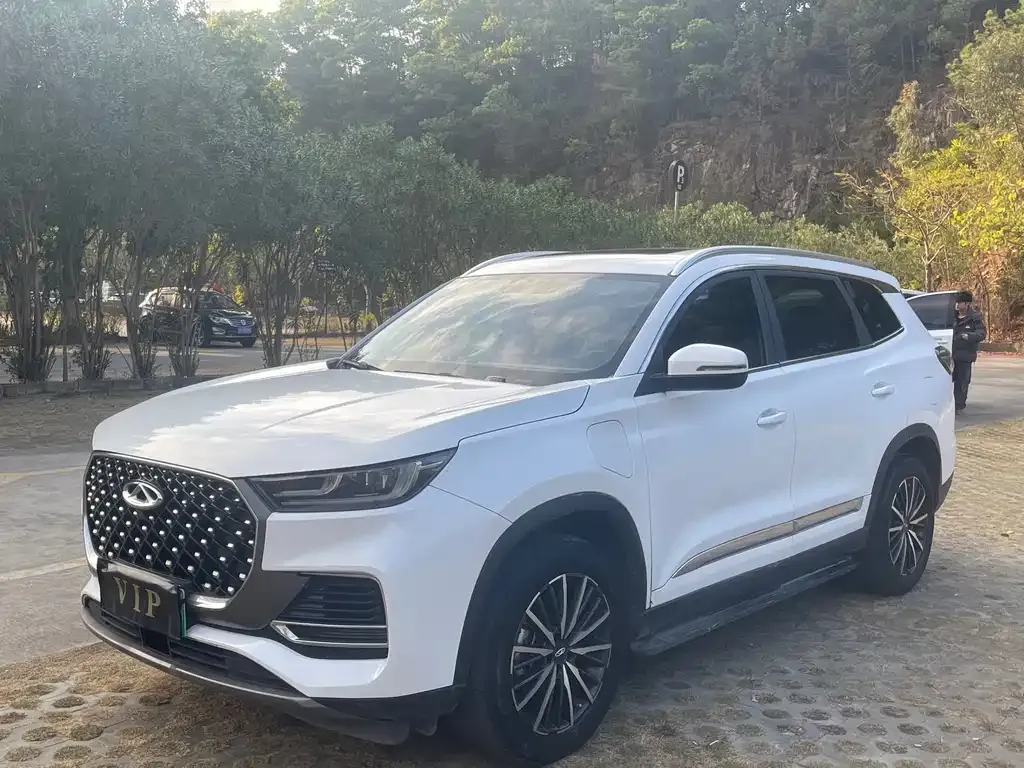 Chery Tiggo 8 PLUS Kunpeng e+ — фото 1