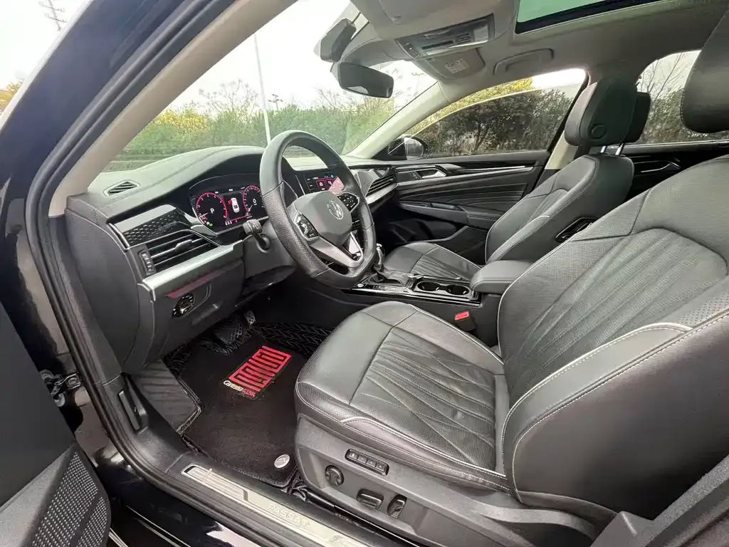 Volkswagen Passat — фото 10