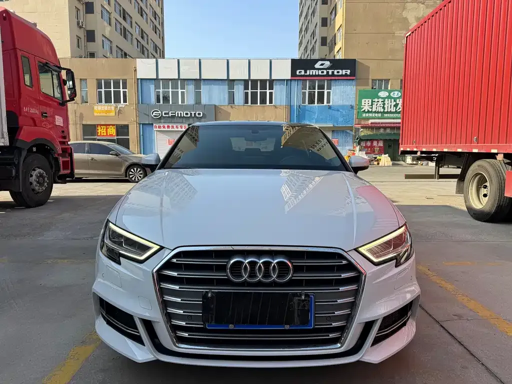 Audi A3 — фото 2