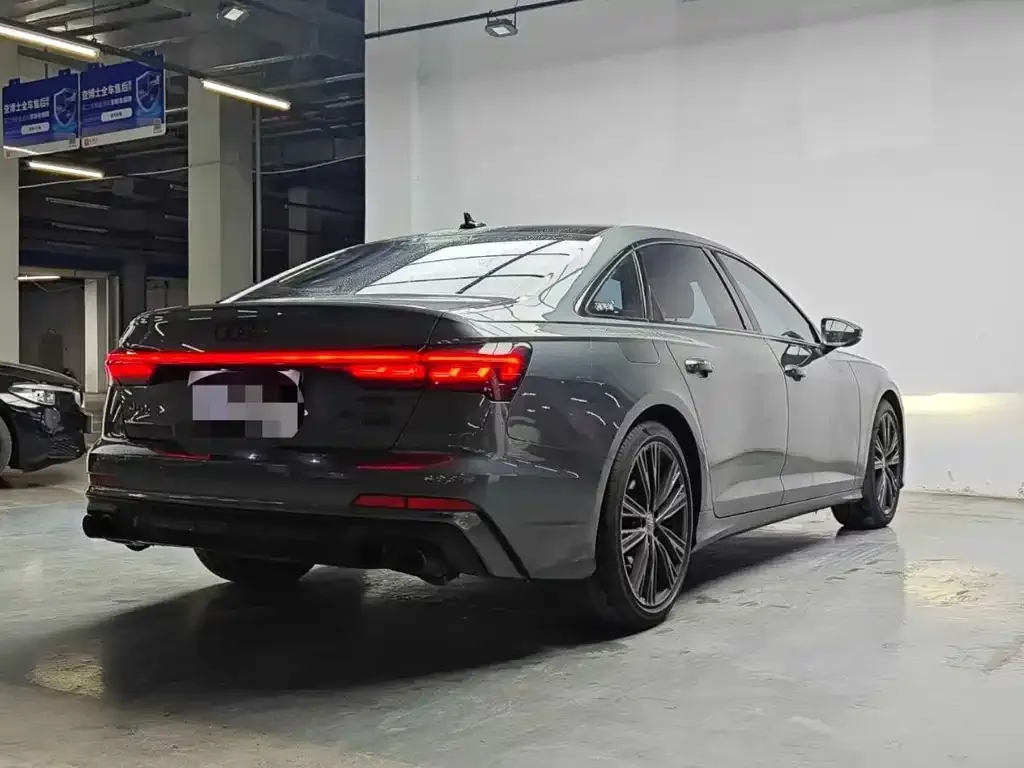 Audi A6L — фото 3
