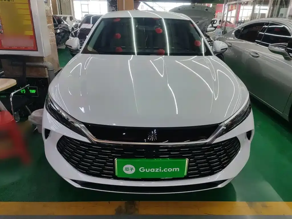 BYD Qin L — фото 2