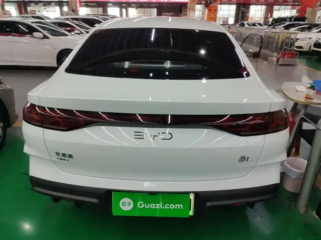 BYD Qin L — фото 10