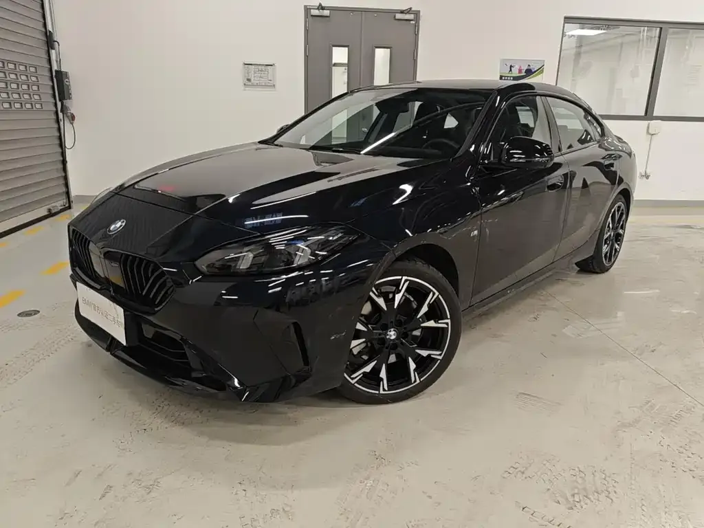 BMW 2 Series — фото 1