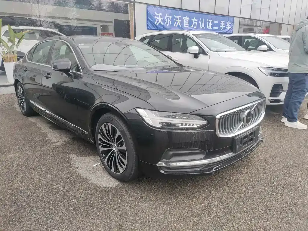 Volvo S90 — фото 10