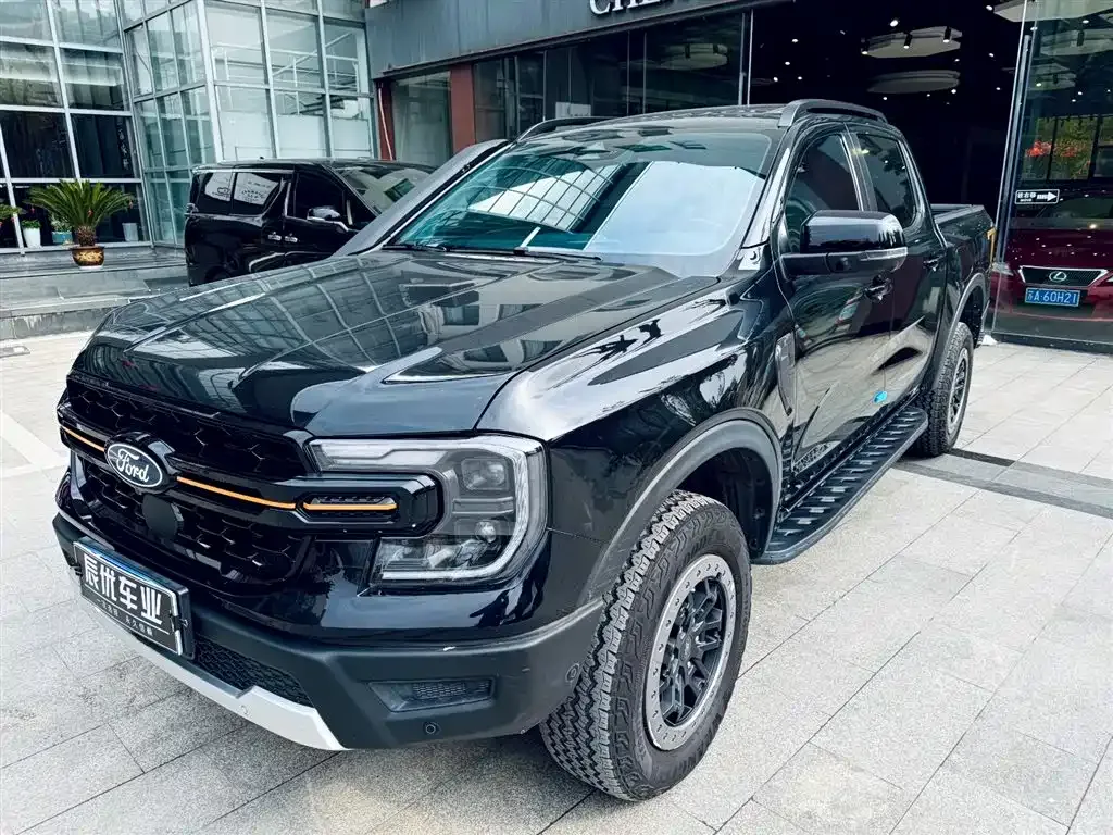 Ford Ranger — фото 1
