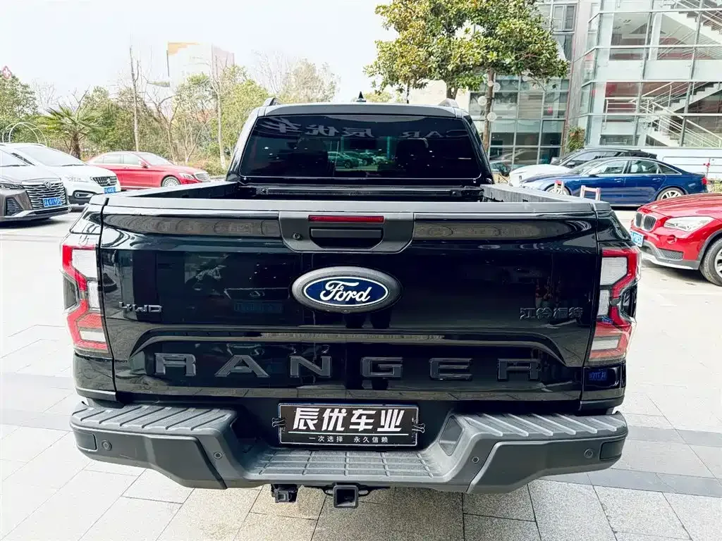 Ford Ranger — фото 9