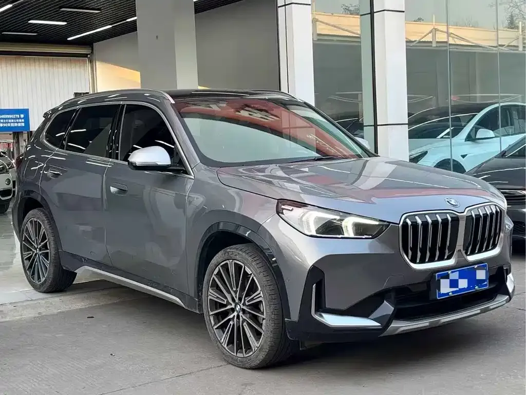 BMW X1 — фото 2