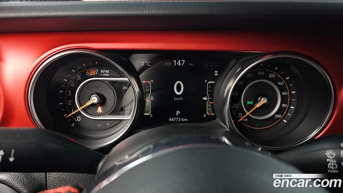Jeep Wrangler — фото 5