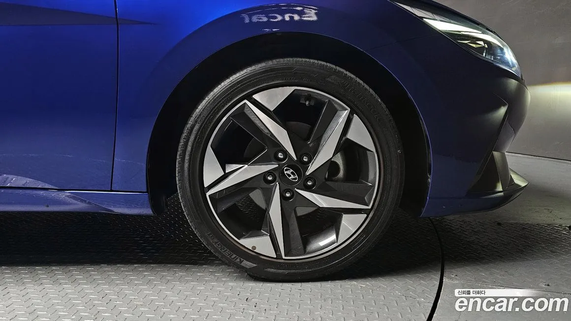 Hyundai AVANTE — фото 6