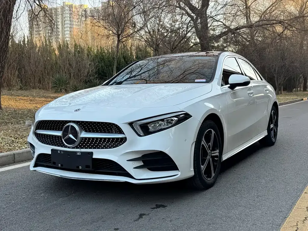 Mercedes-Benz A-Class — фото 1