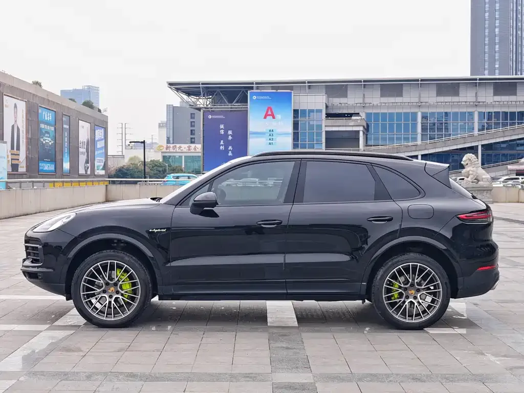 Porsche Cayenne Hybrid — фото 2