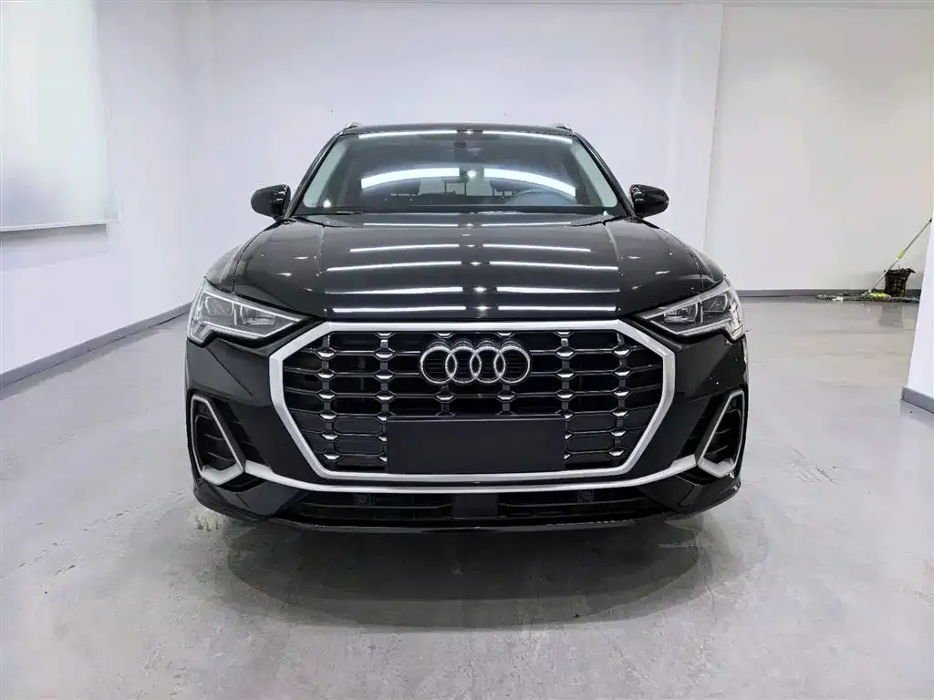 Audi Q3 — фото 4