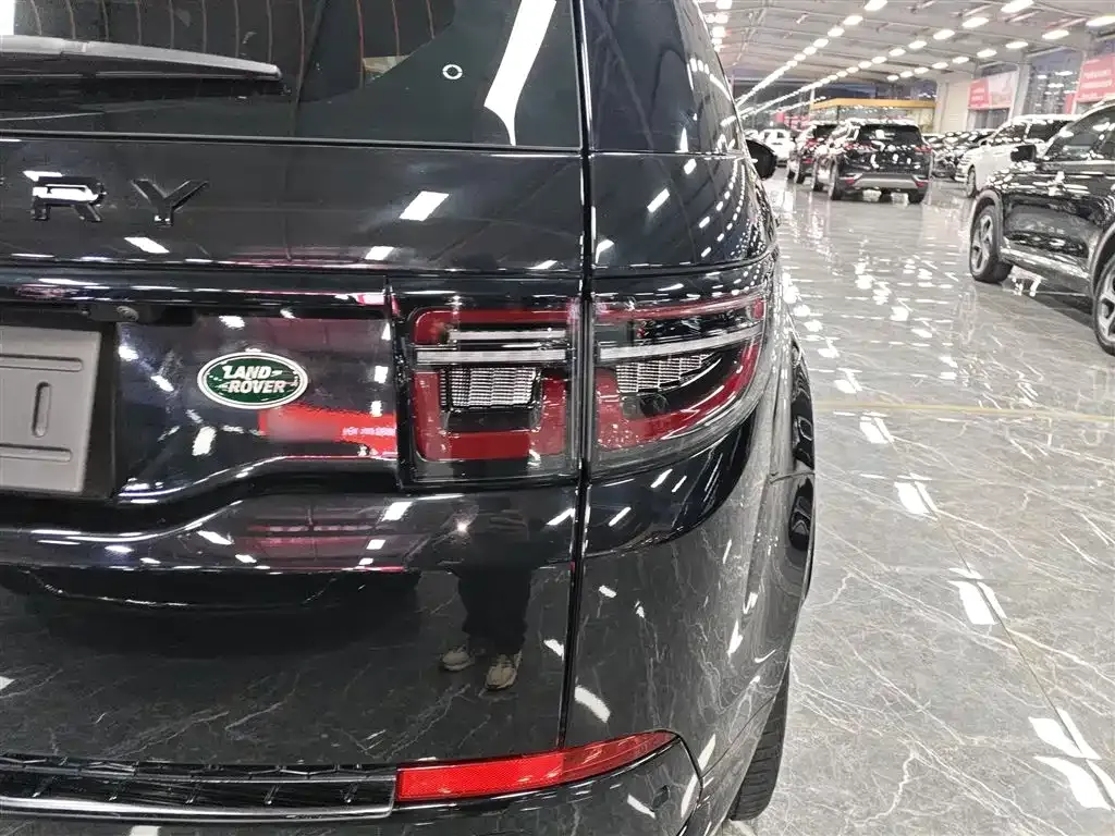 Land Rover Discovery Sport — фото 2
