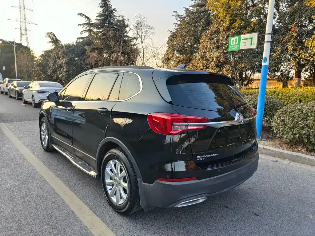 Buick Envision Plus — фото 8