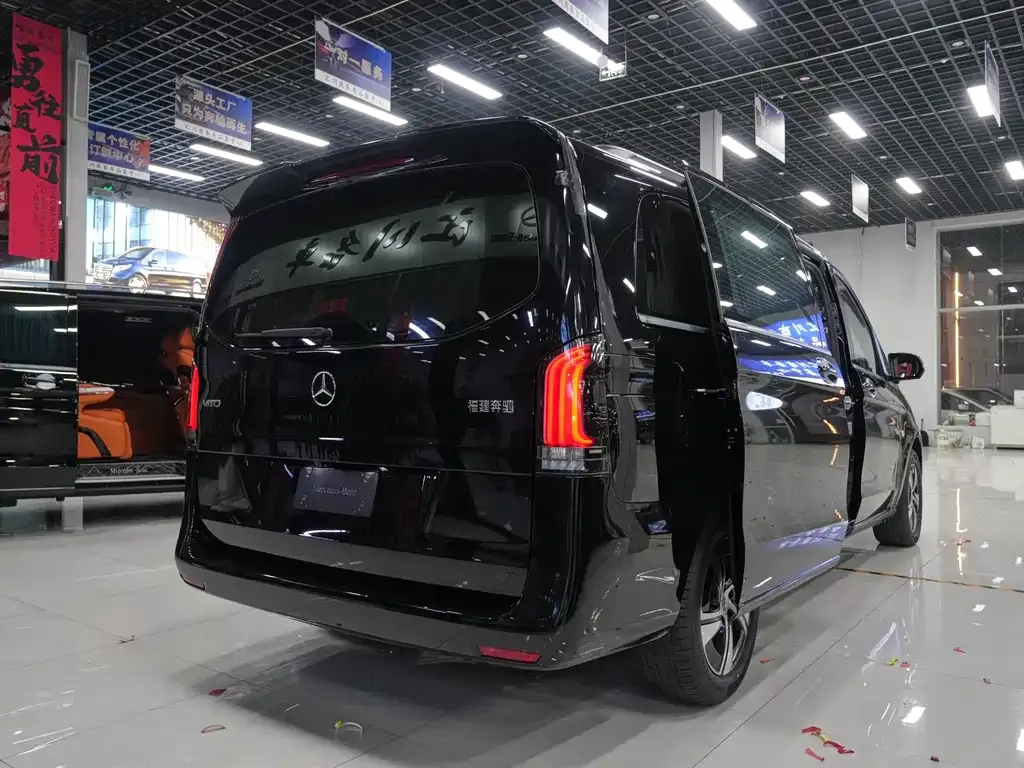 Mercedes-Benz Vito — фото 9