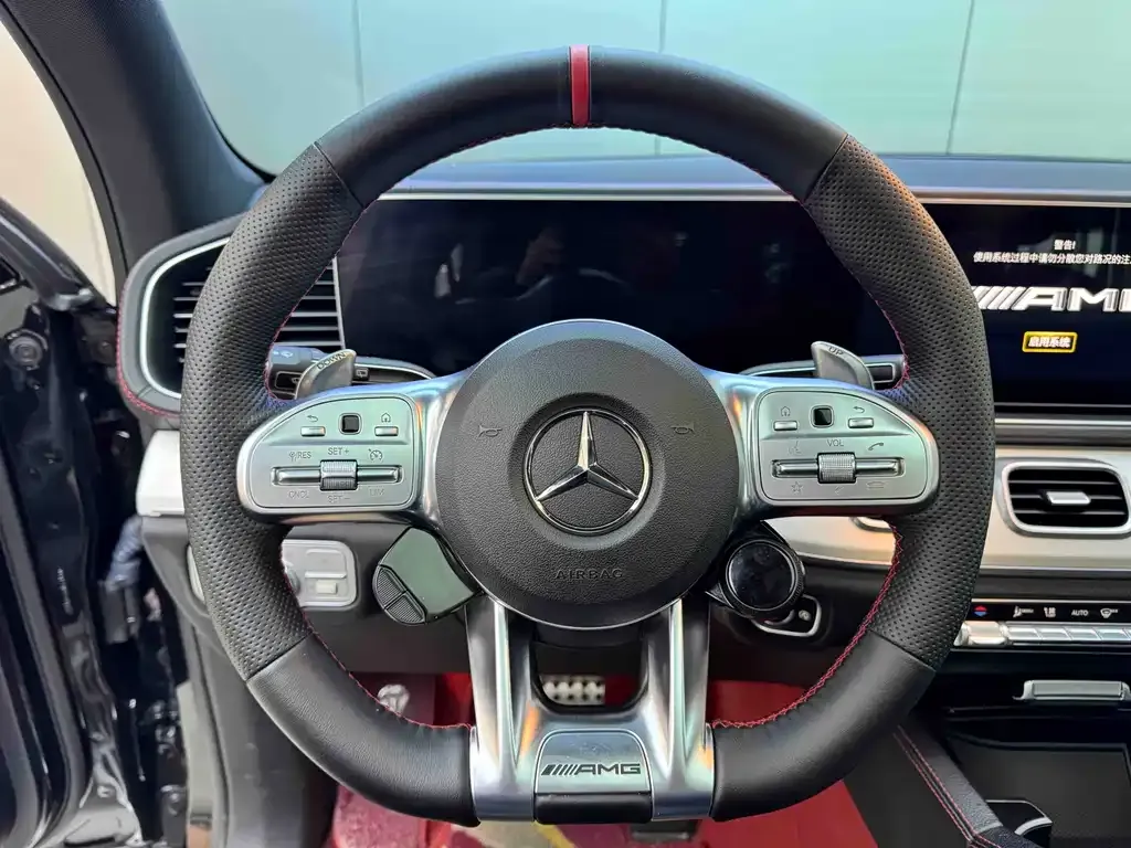 Mercedes-Benz GLE AMG — фото 10