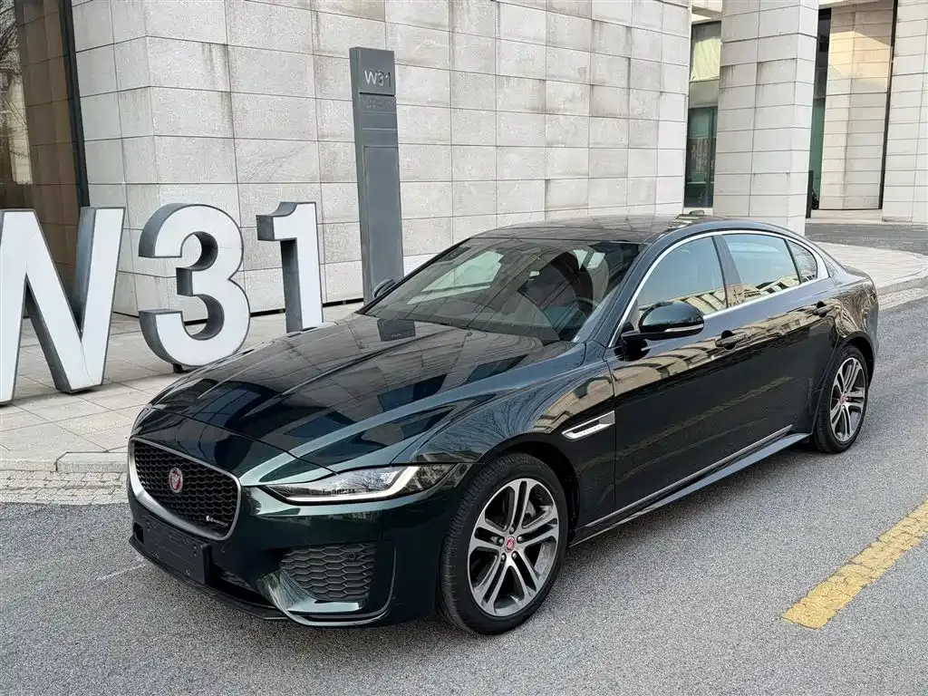 Jaguar XEL — фото 1