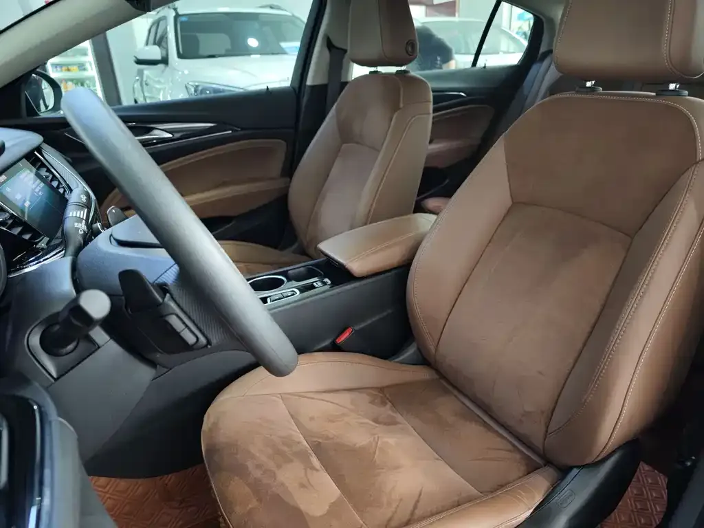 Buick Regal — фото 7