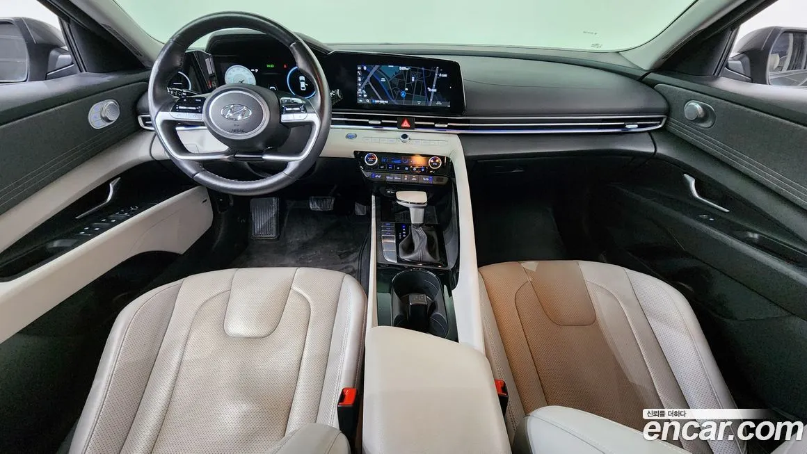 Hyundai AVANTE — фото 8